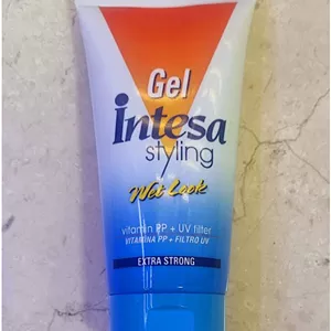 اینتسا ژل مو اکسترا استرانگ intasa GEL Wet Look (حجم 150میل)