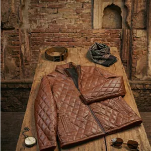 کاپشن چرمی مردانه طرح لوزی – استایل شیک و کلاسیک 🧥 60008