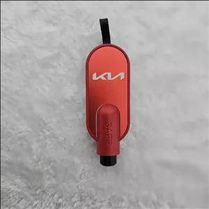 چکش اضطراری اورجینال شیشه و کاتر کمربند خودرو با لوگوی کیا موتورز (KIA)