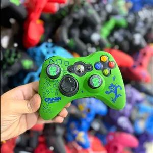 کاور دسته سیلیکونی xbox 360 ضد ضربهدو عدد سر آنالوگ ( گرین کرش )