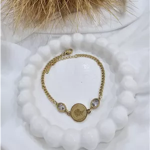 دستبند سکه الیزابت استرالیا 💎😍یه دستبند ظریف و شیک طلایی رنگ 🥰💎یه کار با کیفیت و ارزنده از آویدخت شاپ ❤️💎