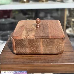 کاسه درب دار مربع چوب گردو قطر 25 و قطر 21(پس کرایه)