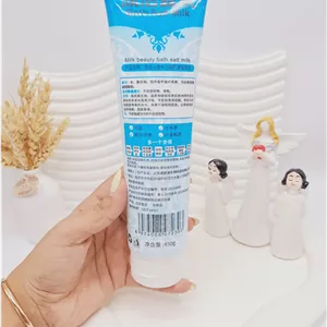 نمک بدن شیر رایحه شیر حجم 450 گرم کد 2303