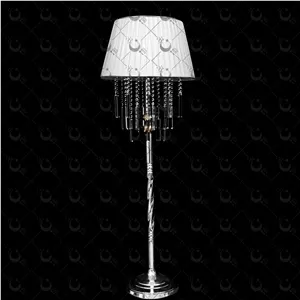 استند ایستاده پیچ ناب لوستر: نماد لوکس و ظرافت نئوکلاسیک برای فضاهای مدرن و کلاسیک، با 5 سال ضمانت آبکاری