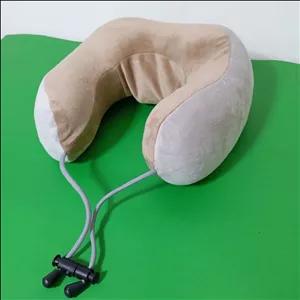 ماساژور بالشتی گردن U شکل شارژی گجت خاص و کاربردی