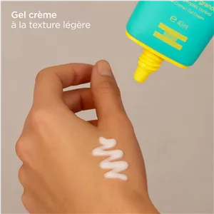 کرم ژل ضد جوش و کنترل کننده چربی پوست ایزدین مدل آبرسان حجم 40میل