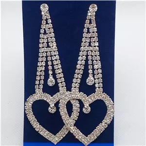 گوشواره آویز قلبی نگین دار نقره ای شاینورا | گوشواره مجلسی