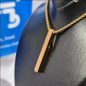 گردنبند مکعب