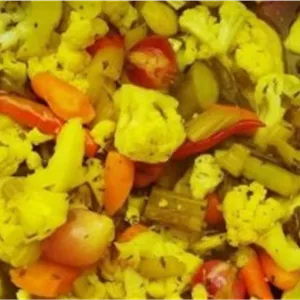 ترشی هفت بیجار فلفلی فله