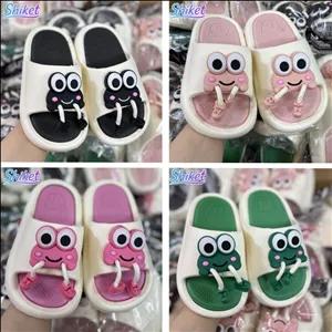 دمپایی دخترانه فانتزی طرح قورباغه