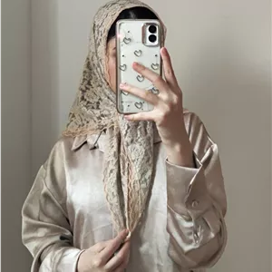 روسری گیپور  دور دانتل