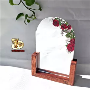 آینه هفت سین گنبدی با پایه چوبی و طرح ویترای مبلمونسرا مدل 212147
