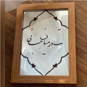 آینه آنتیک هنری عاشقانه تُ مبلمونسرا مدل 212583