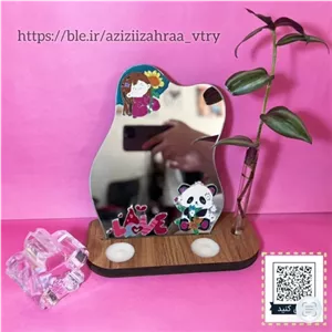 آینه رومیزی پایه چوبی آمیخته با طراحی فانتزی هنر ویترای مبلمونسرا مدل 206892