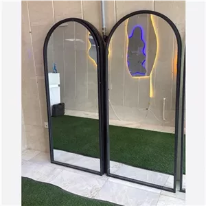 اینه قدی گنبدی ساده ابعاد 80در180هزینه ارسال به عهده مشتری میباشد مبلمونسرا مدل 263249