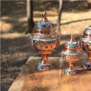 آجیل خوری مسی پایه الماس تراش و نقره کوب و مینا کاری به صورت رنگ ثابت مبلمونسرا مدل 265517 