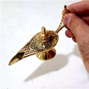 چراغ جادو برنجی با طول 11 سانت چراغ پی سوز برنجی چراغ برنز مناسب استفاده و قابل شستشو تزیینی دکوری کلکسیونی بسیار زیبا مبلمونسرا مدل 260610
