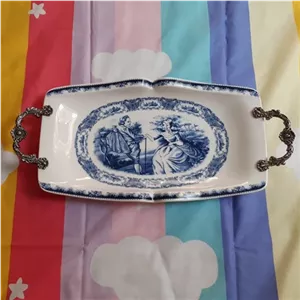 ظرف چینی دیس بزرگ دسته پیوتر میوه خوری شیرینی خوری دکوری کادو هدیه با جعبه کادویی جهیزیه مبلمونسرا مدل 271302