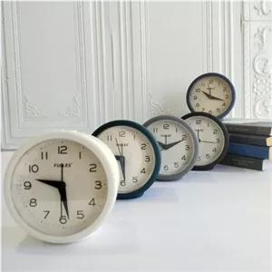 ساعت رومیزی طرح کلاسیک مبلمونسرا مدل 238660