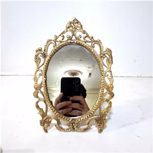 آینه برنجی آینه برنز زیبا و مناسب استفاده دائم و قابل شستشو ظروف هفت سین برنجی هفت سین برنزی مبلمونسرا مدل 263704
