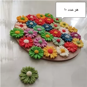 شمع گل مارگریت در رنگبندی متنوع،با قابلیت شناور شدن روی آب مبلمونسرا مدل 284311