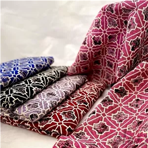 زیرسفره مخمل 3متری طرح شمس باکیفیت عالی و تنوع رنگی جذاب مبلمونسرا مدل 302788