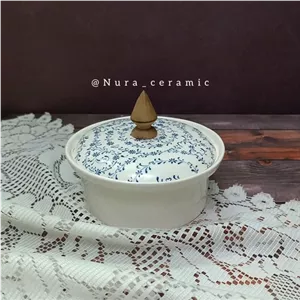 شکلات خوری سرامیکی دسته چوبی گل سنتی آبی مبلمونسرا مدل 295429 