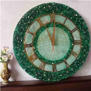 ساعت رزینی قطر 40 سانتیمتر سبز آبی کار شده با کریستال سبز آبی و طلایی موتور آرام گرد تایوان مبلمونسرا مدل 239705
