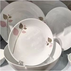 سرویس آرکوپال طرح گلبرگ صورتی مقصود مبلمونسرا مدل 289397