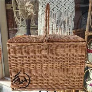 سبد پیک نیک مرواربافی مستطیلی دو درب پیکنیک مبلمونسرا مدل 293317