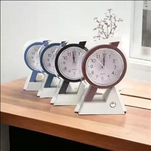 ساعت عقربه ای رومیزی چراغ دار و زنگ دار مدل کلاسیک کد 615 مناسب برای تنظیم زمان سحری و افطار در ماه رمضان مبلمونسرا مدل 238608