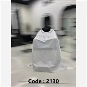 پیش بند آرایشگاهی یقه کش طرح هند گاد سفید مبلمونسرا مدل 297732