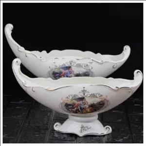 کشکول سفیدرنگ حاشیه طلایی باطرح لیلی مجنون مبلمونسرا مدل 274728