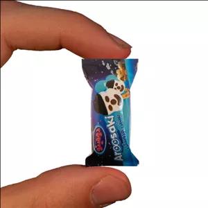 مگنت یخچال مینیاتوری بستنی عروسکی مدل دومینو مبلمونسرا مدل 258764