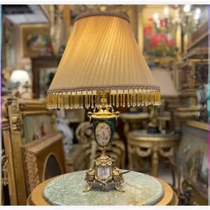 آباژور چینی برنز فرانسوی قالب اصلی آنتیک برنزی مبلمونسرا مدل 233433