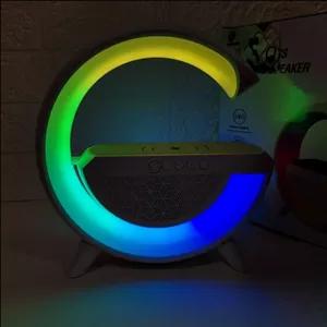 چراغ خواب بلوتوثی اسپیکر دار دارای شارژر وایرلس شب خواب رنگی RGB مبلمونسرا مدل 231773