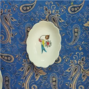 زیتون خوری سرامیکی طرح مرغی میبدی لعابی ، قابل استفاده مبلمونسرا مدل 278608 