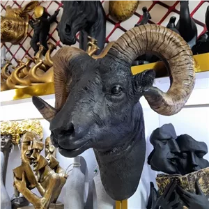 مجسمه طرح سر قوچ ، مجسمه قوچ پلی استری ، مجسمه قوچ دیواری مجسمه قوچ دیوارکوب کیفیت عالی مجسمه دکوری مجسمه پلی استری مبلمونسرا مدل 250959