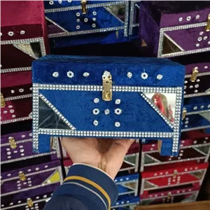 صندوق چوبی سایز متوسط رنگ آبی مبلمونسرا مدل 258263