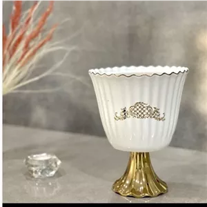شکلات خوری مرسانا طلاکوب پایه چینی مبلمونسرا مدل 296394 