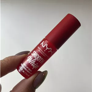 رژلب مایع nyx