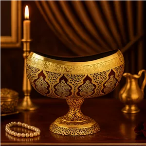 کشکول کریستال طلاکوب طرح کاستل رنگ قرمز سایز متوسط برند پیتر کریستال