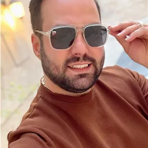 عینک آفتابی مردانه کائوچوئی شفاف سرجیو مارتینی کد ۸۲۶۰۵