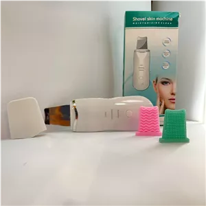 اتو صورت (درما اف)