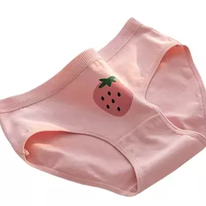 شورت عروسکی نخ پنبه طرح توت فرنگی صورتی