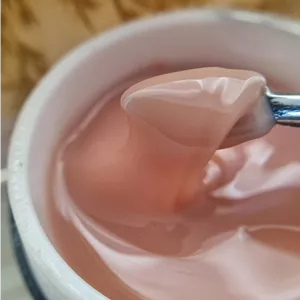 بیلدر ژل هلویی لچه LECCE