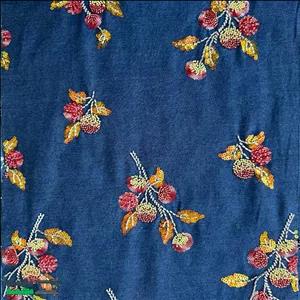 پارچه جین کار شده طرح پاییزی