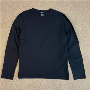 تیشرت آستین بلند مشکی اورجینال-برند H&M-سایزL-استوک مارکباز