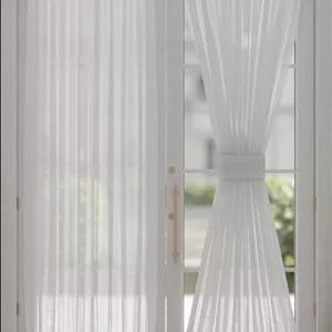 پرده پشت پنجره ای جنس تورکتان شاین رنگ سفید