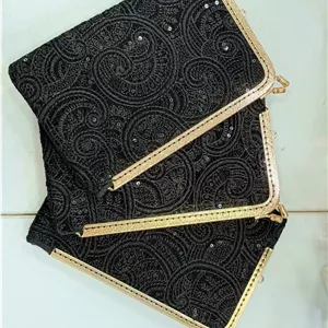 کیف پول کتابی